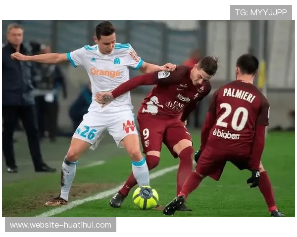 中小球会生存之道:斯特拉斯堡战术弹性对抗财务鸿沟 中小球会生存之道:斯特拉斯堡战术弹性对抗财务鸿沟